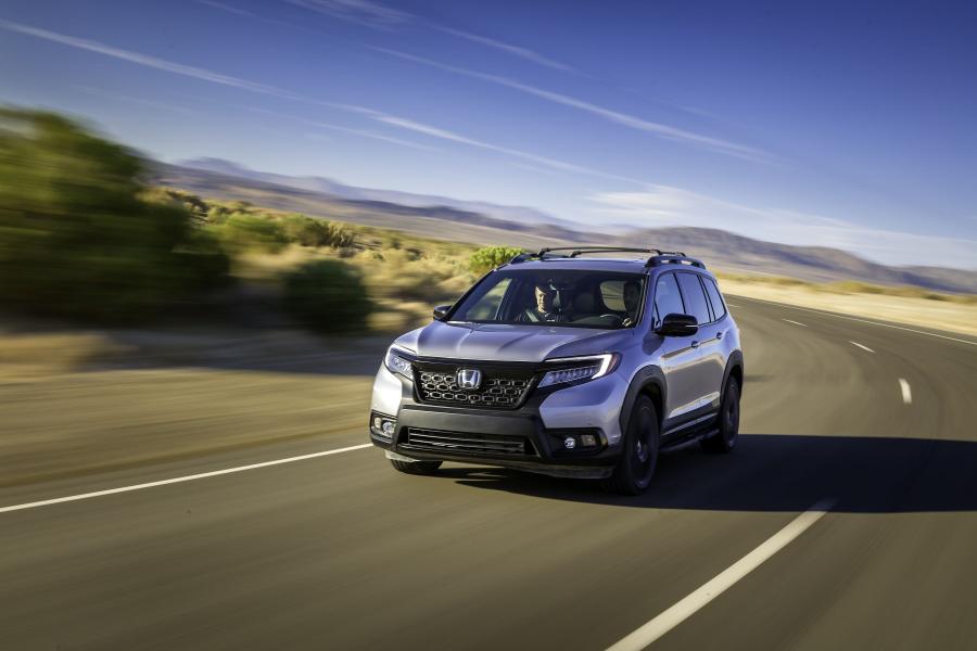  Honda Passport 2019 года  (фото 4 из 53)